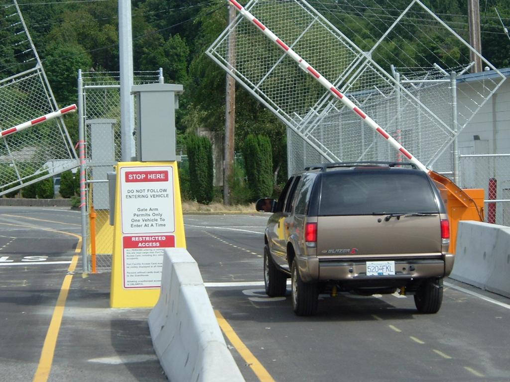 High-Security Drive-Thru Fencing Systems